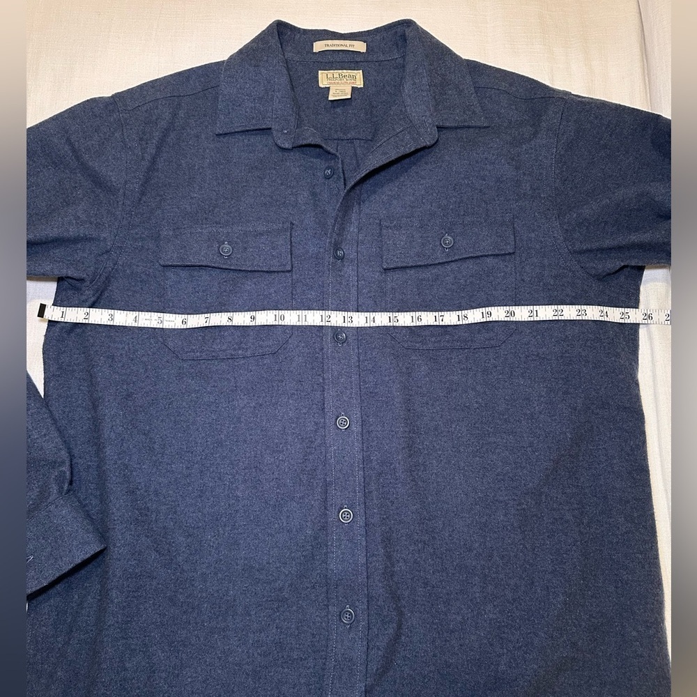 LL Bean Chamois Cloth Navy Shirt Traditional Fit - Picture 8 of 9